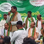 କଟକ ଜିଲ୍ଲାପାଳଙ୍କ ଅଫିସ୍ ଘେରିଲା ବିଜେଡି