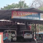 ଅଭିଯୁକ୍ତ ଚମ୍ପଟ୍‌ ଘଟଣା, ୩ପୋଲିସ ସସ୍‌ପେଣ୍ଡ୍