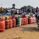 ଥମୁନି ଗ୍ୟାସ୍ ଯନ୍ତ୍ରଣା, ଲୋକେ ଛଟପଟ, ବୁକିଂ ପରେ ବି ମିଳୁନି ସିଲିଣ୍ଡର।